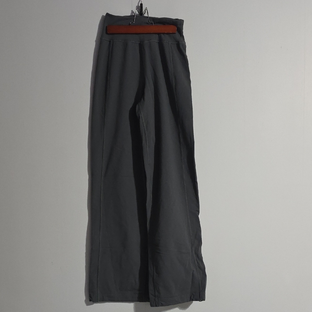 Lululemon Grey High Rise Wide Leg Size 4